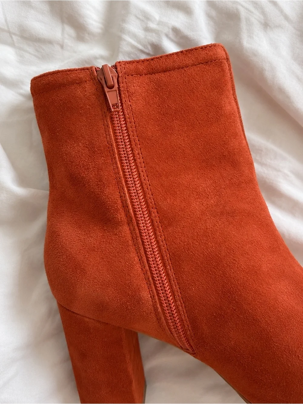 Urban Outfitters Rust Suede Ankle Booties US 9